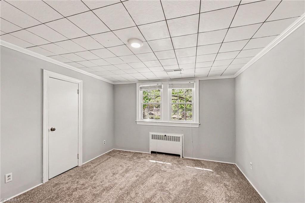 711 Quaker Lane High Point, NC 27262 - Photo 16 of 33