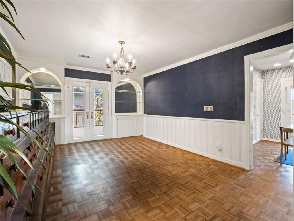517 Derry Down Road Orlando, FL 32806 - Photo 18 of 39 Gallery Image 18