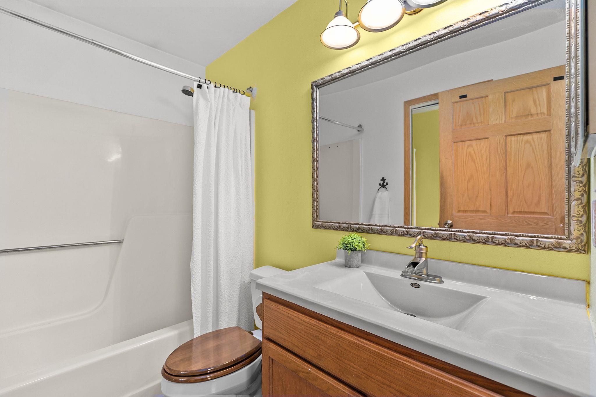 1130 West Grant Street Appleton, WI 54914 - Photo 16 of 36