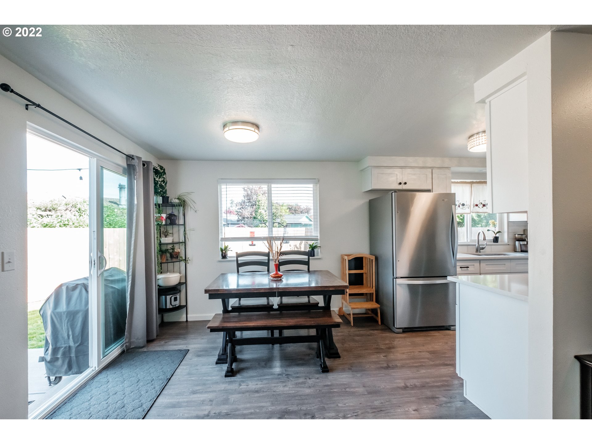 5253 F Street Springfield, OR 97478 - Photo 8 of 32