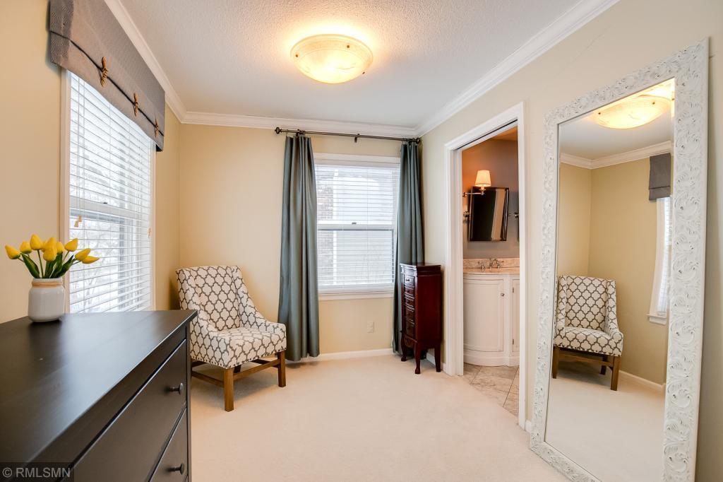 11371 Mt Curve Road Eden Prairie, MN 55347 - Photo 17 of 30
