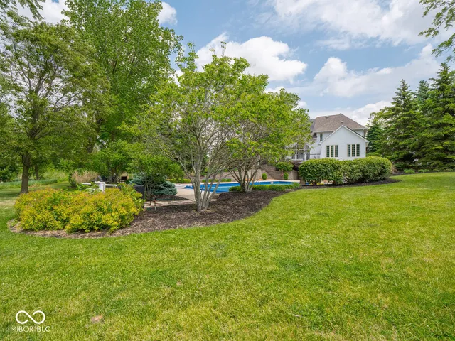 $1,349,977 | 5784 North 600 East, Greenfield, IN 46140