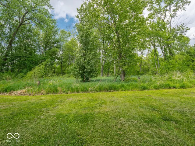 $1,349,977 | 5784 North 600 East, Greenfield, IN 46140