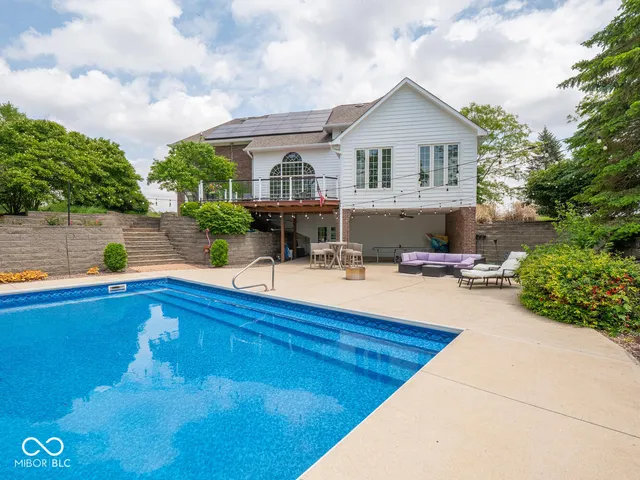 $1,349,977 | 5784 North 600 East, Greenfield, IN 46140