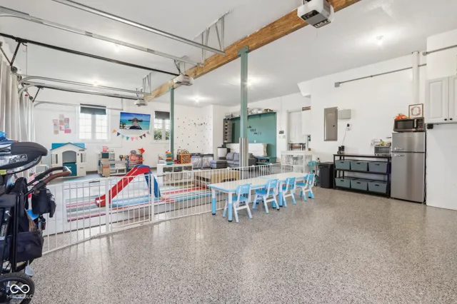 $1,349,977 | 5784 North 600 East, Greenfield, IN 46140