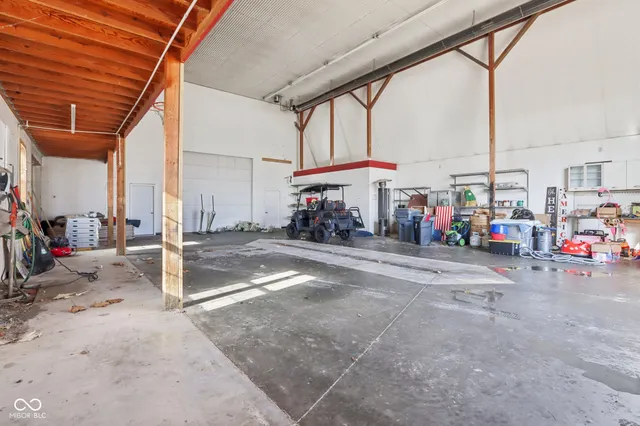 $1,349,977 | 5784 North 600 East, Greenfield, IN 46140