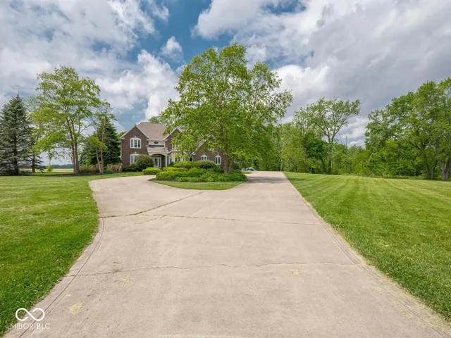 $1,349,977 | 5784 North 600 East, Greenfield, IN 46140