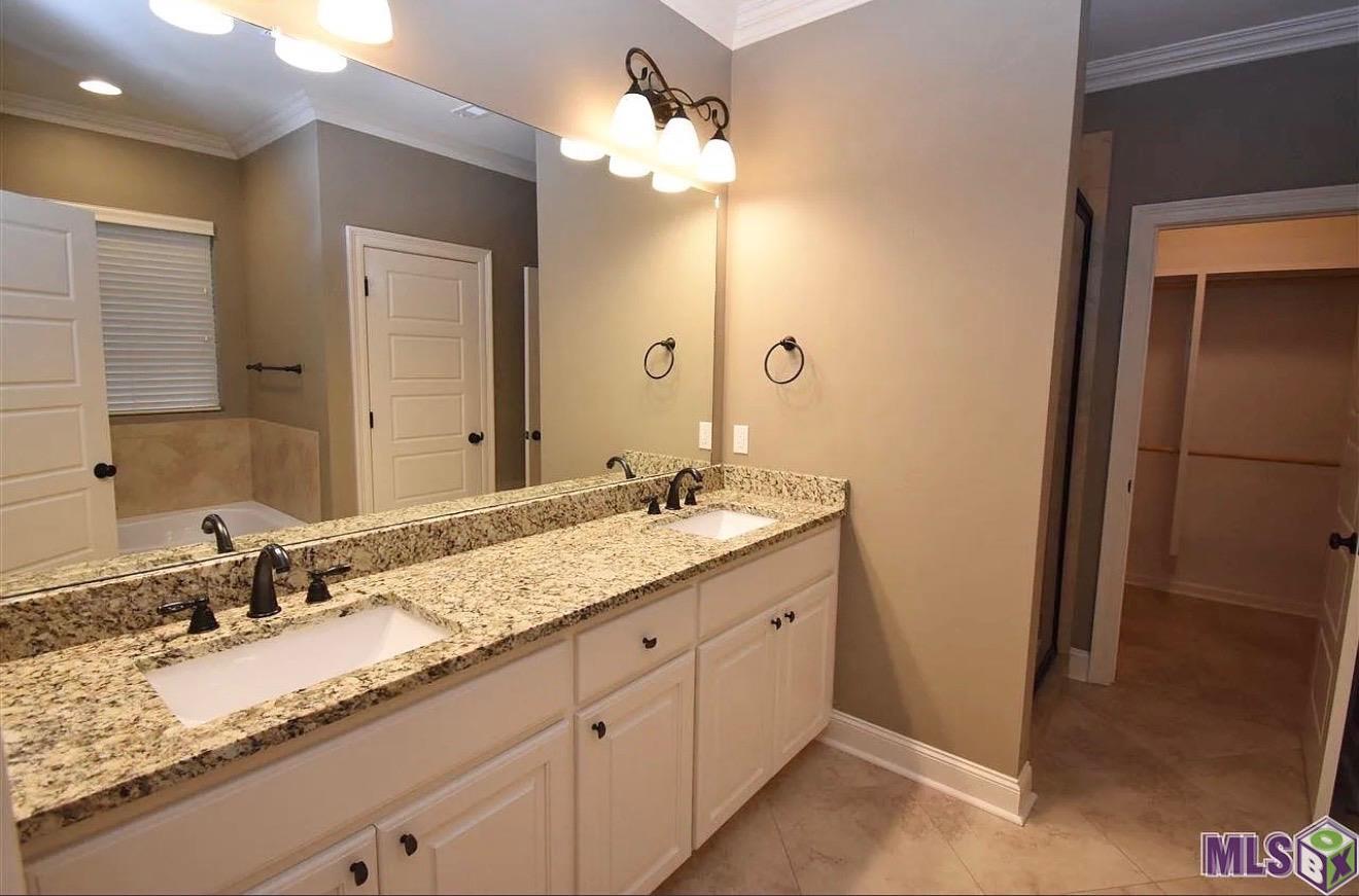 14142 Watercrest Lane Baton Rouge, LA 70817 - Photo 13 of 18
