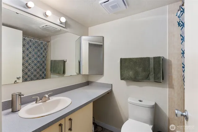 $294,950 | 2534 South 317th Street, Unit 103, Federal Way, WA 98003