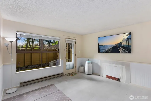 $294,950 | 2534 South 317th Street, Unit 103, Federal Way, WA 98003