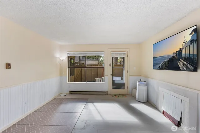 $294,950 | 2534 South 317th Street, Unit 103, Federal Way, WA 98003