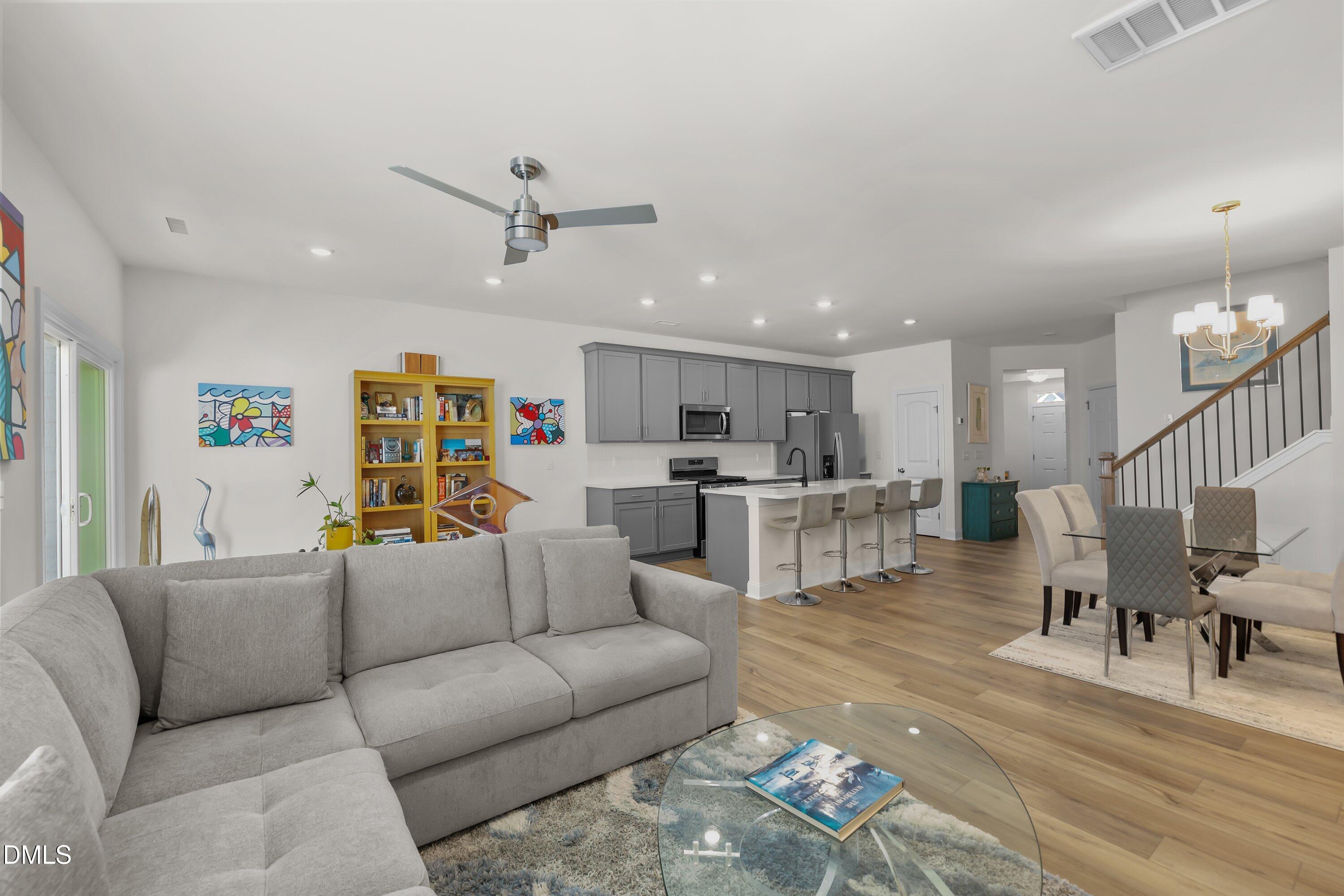 1014 Culloden Circle Durham, NC 27713 - Photo 7 of 32 a living room with furniture and kitchen view