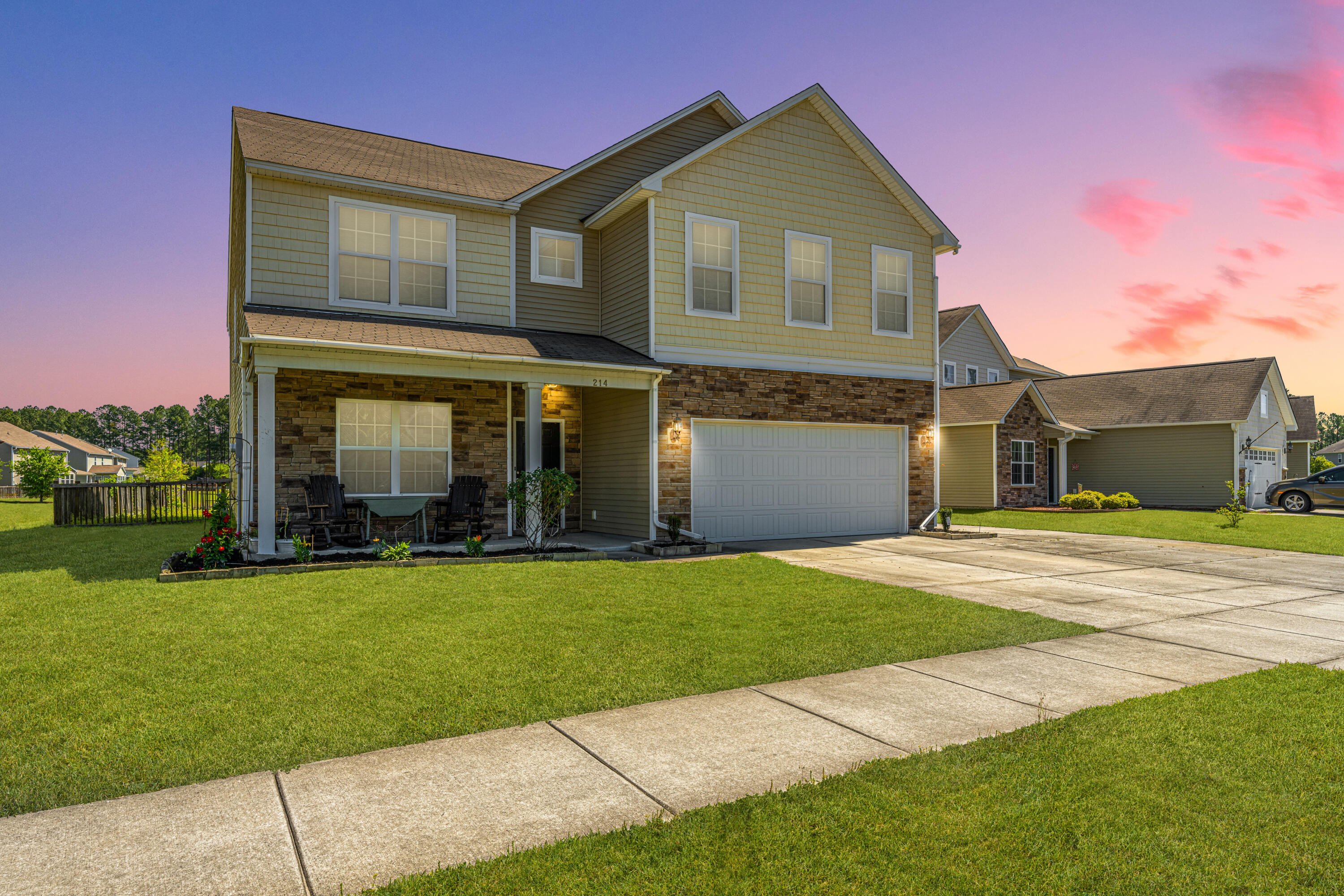 214 Decatur Drive Summerville, SC 29486 - Photo 2 of 38 214DecaturDr01