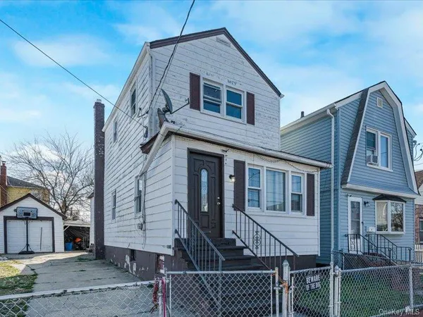 $649,000 | 91 Elzey Avenue, Elmont, NY 11003