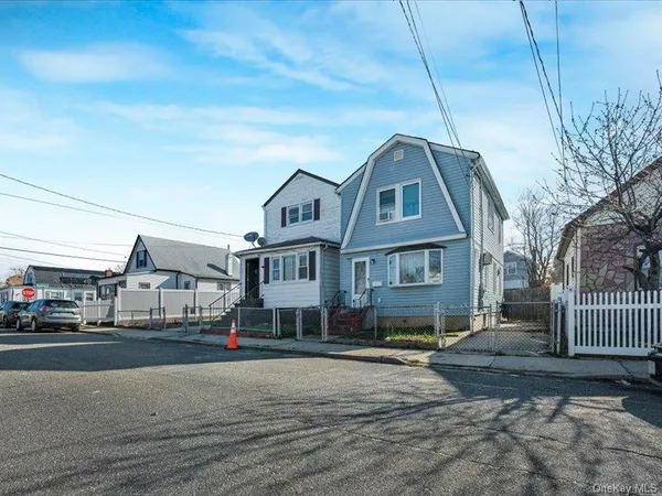 $649,000 | 91 Elzey Avenue, Elmont, NY 11003