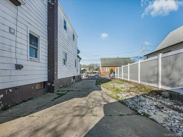 $649,000 | 91 Elzey Avenue, Elmont, NY 11003