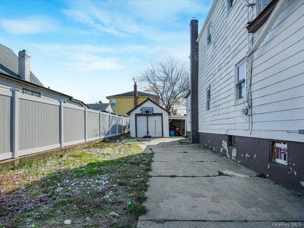 $649,000 | 91 Elzey Avenue, Elmont, NY 11003