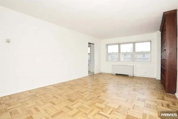 $115,000 | 280 Prospect, Unit 6J, Hackensack, NJ 07601