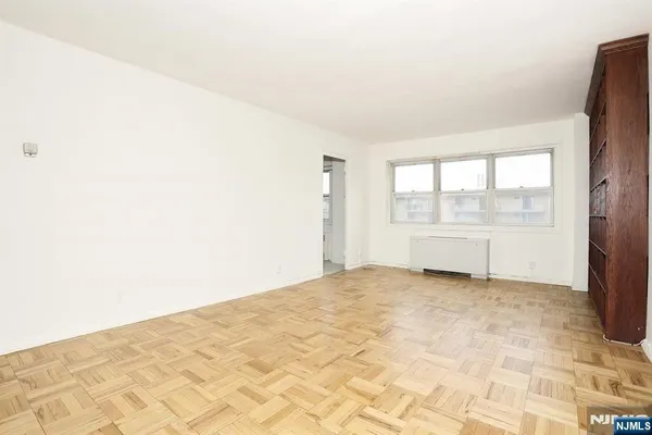 $115,000 | 280 Prospect, Unit 6J, Hackensack, NJ 07601