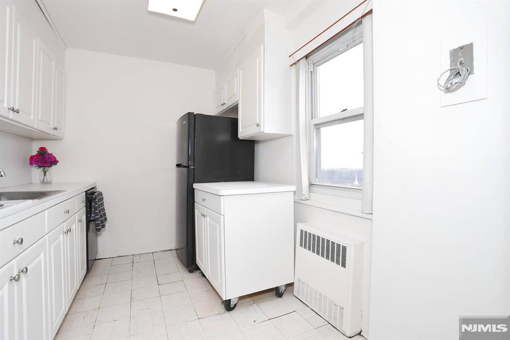 280 Prospect, Unit 6J Hackensack, NJ 07601 - Photo 20 of 43