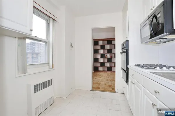 $115,000 | 280 Prospect, Unit 6J, Hackensack, NJ 07601