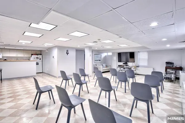 $115,000 | 280 Prospect, Unit 6J, Hackensack, NJ 07601