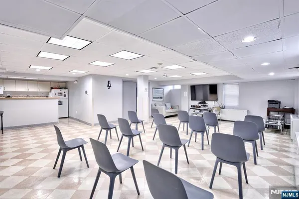 $115,000 | 280 Prospect, Unit 6J, Hackensack, NJ 07601