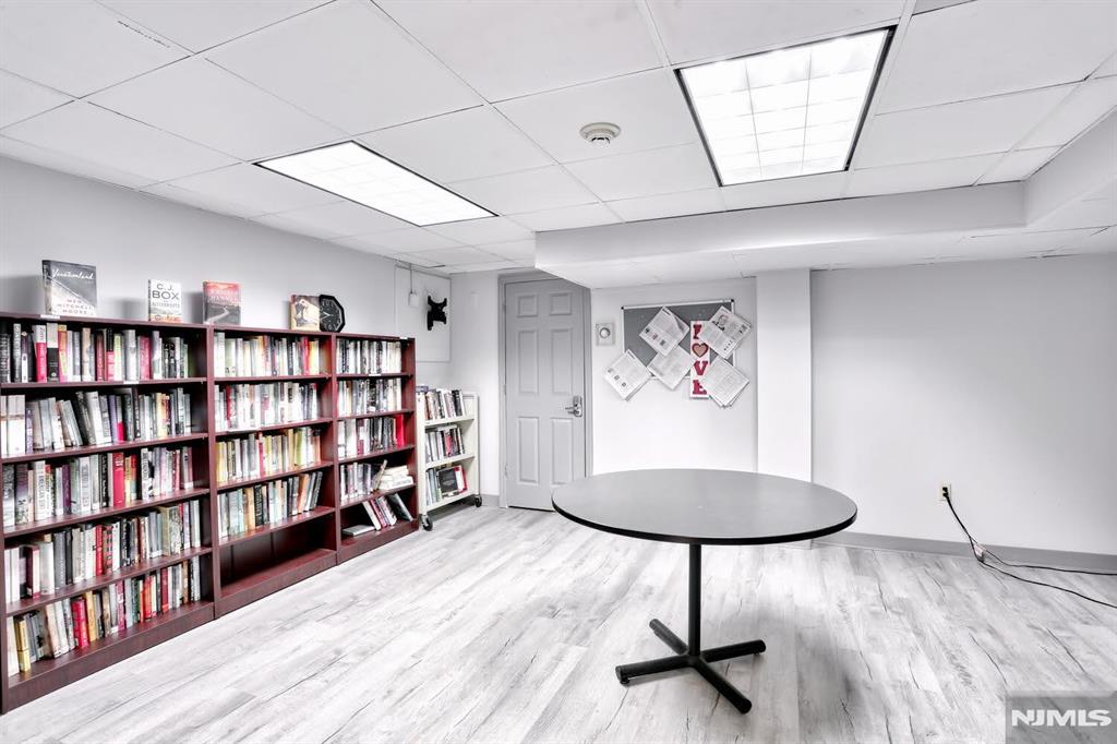 280 Prospect, Unit 6J Hackensack, NJ 07601 - Photo 40 of 43