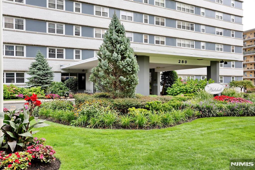 280 Prospect, Unit 6J Hackensack, NJ 07601 - Photo 4 of 43