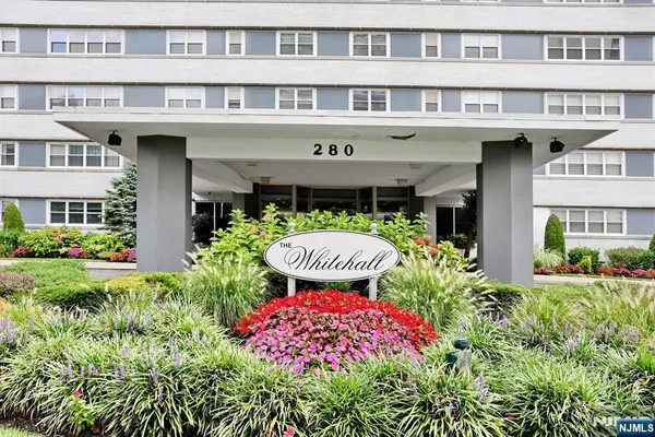 $115,000 | 280 Prospect, Unit 6J, Hackensack, NJ 07601