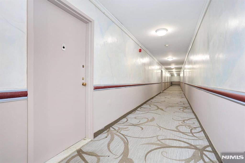 280 Prospect, Unit 6J Hackensack, NJ 07601 - Photo 10 of 43