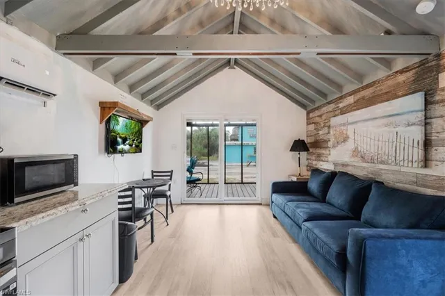 $159,000 | 825 Copeland Avenue, Unit 3, Everglades City, FL 34139