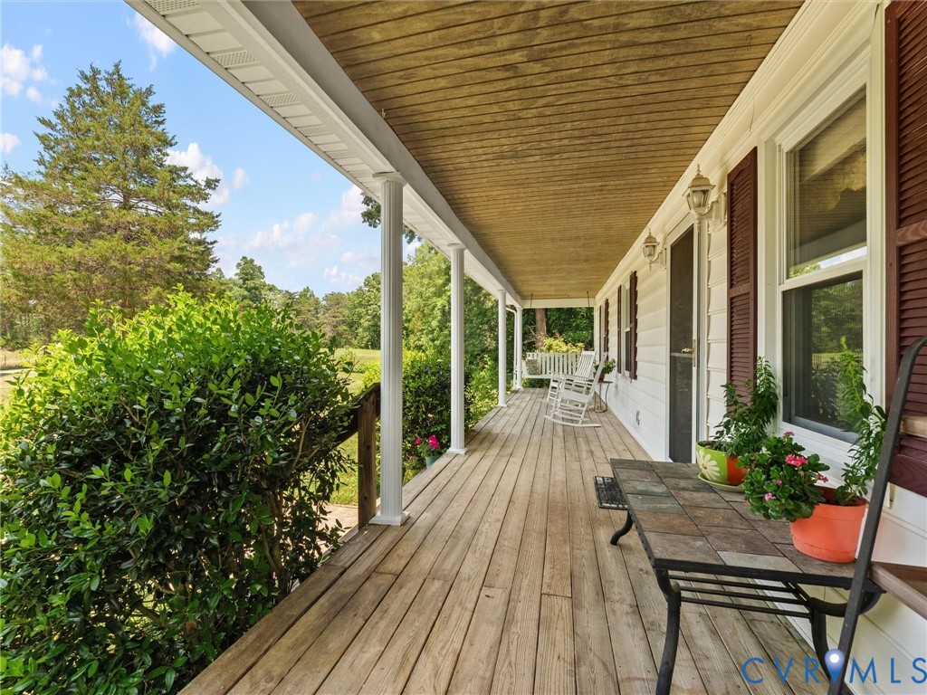 3607 Pacetown Road Sandy Hook, VA 23153 - Photo 10 of 33