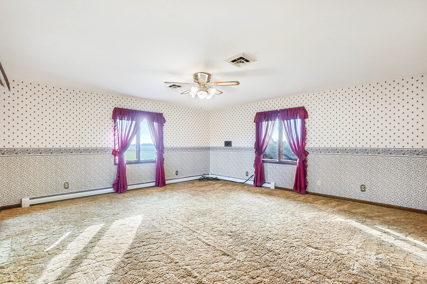 1850 Little Rock Road Plano, IL 60545 - Photo 13 of 30 a view of an empty room