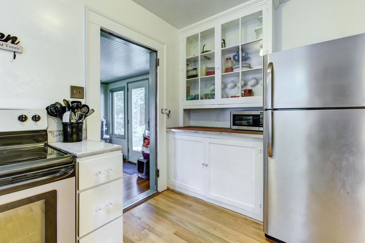 323 Furches Street Raleigh, NC 27607 - Photo 11 of 24 Photo 11