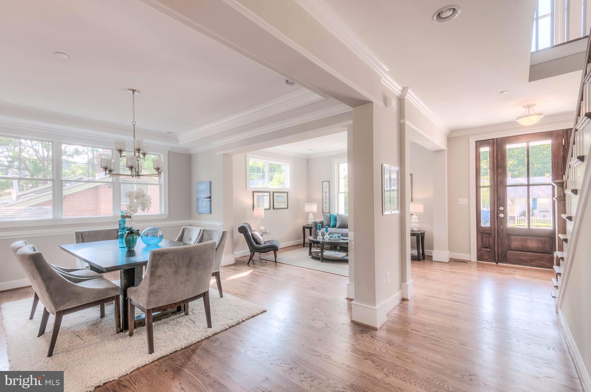 9505 Edgeley Road Bethesda, MD 20814 - Photo 6 of 14 Living Room
