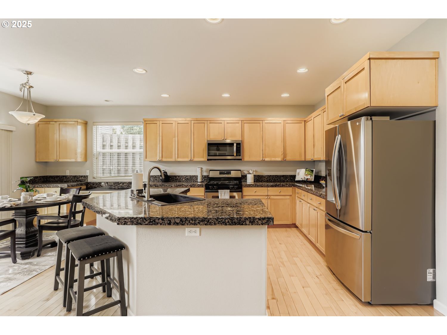 14770 Southwest Citrine Way Beaverton, OR 97007 - Photo 13 of 41