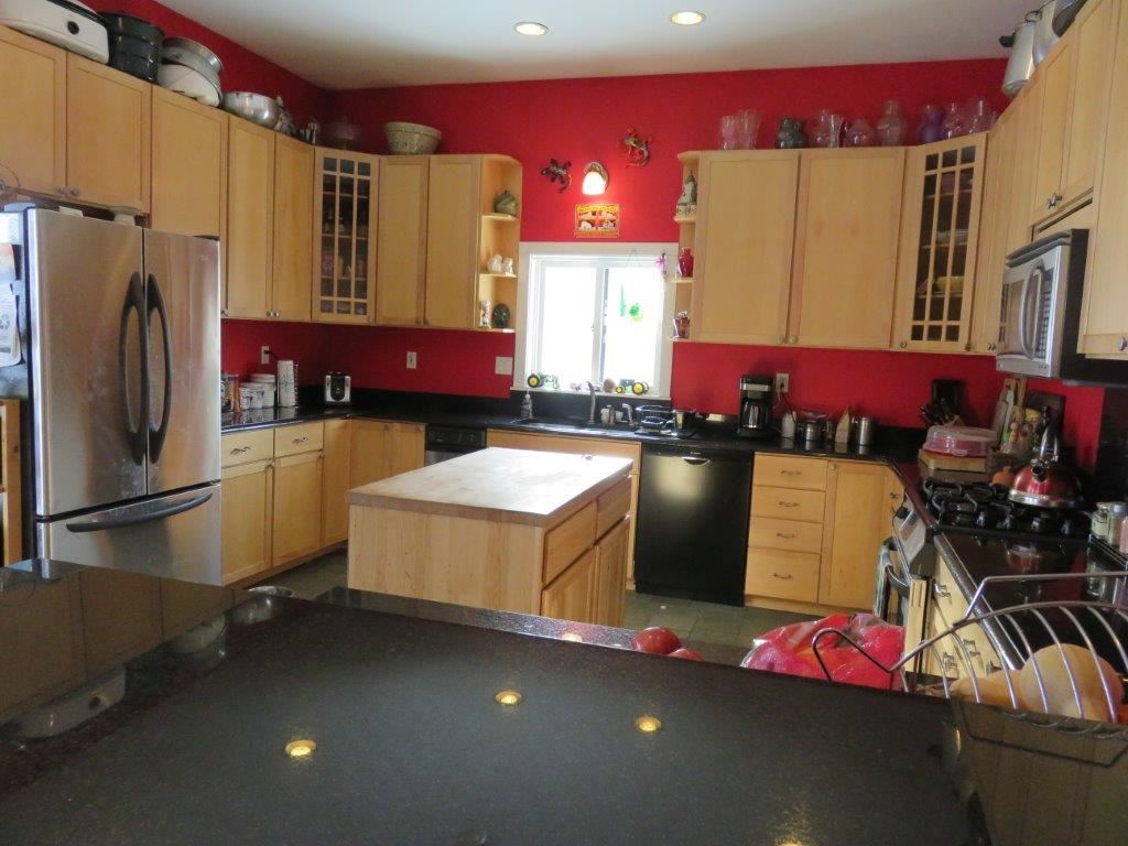 143 River Road Rumney, NH 03266 - Photo 3 of 39