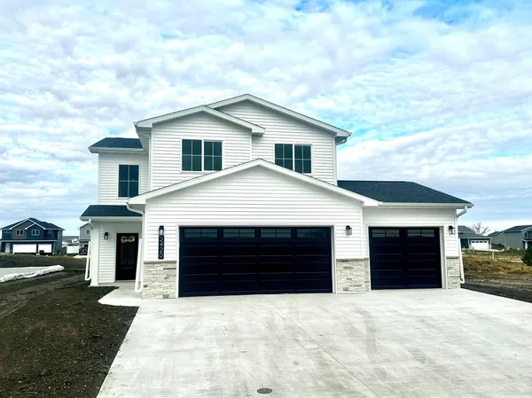$349,020 | 6249 86th Avenue South, Horace, ND 58047