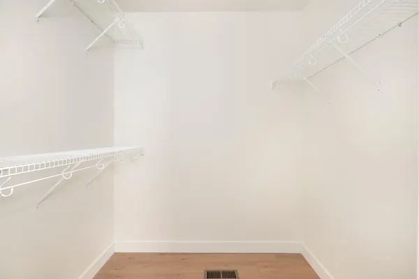 $349,020 | 6249 86th Avenue South, Horace, ND 58047