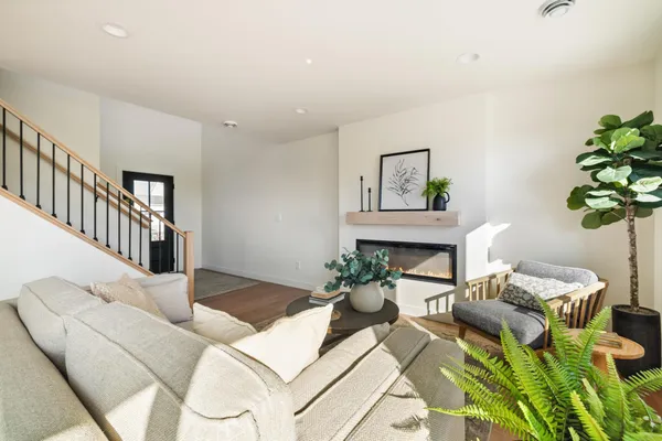 $349,020 | 6249 86th Avenue South, Horace, ND 58047