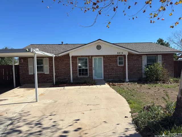 $1,650 | 8816 Oakbrook Street, San Antonio, TX 78221