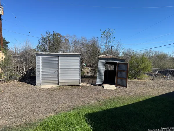 $1,625 | 8816 Oakbrook Street, San Antonio, TX 78221