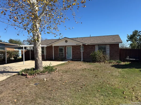 $1,625 | 8816 Oakbrook Street, San Antonio, TX 78221