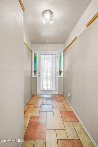 $189,999 | 404 Lesa Lane, El Paso, TX 79915