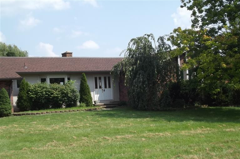 7915 Warner Road Saline, MI 48176 - Photo 1 of 21 Exterior