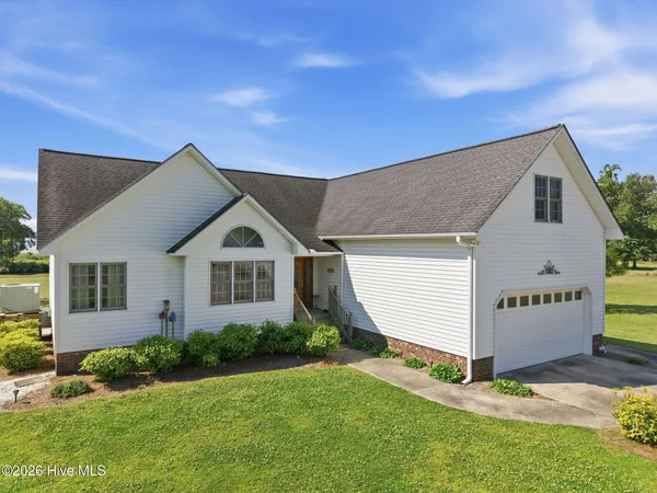 $520,000 | 856 Wide Waters Drive, Bath, NC 27808