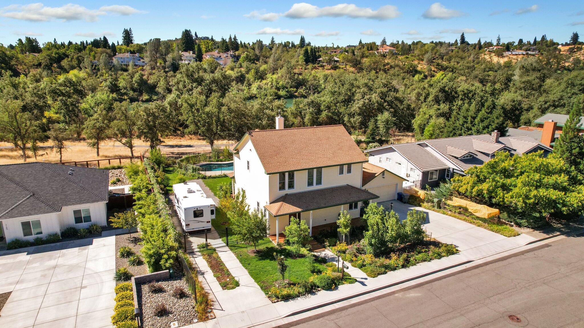 3211 Lake Redding Drive Redding, CA 96003 - Photo 55 of 68 an aerial view of multiple house