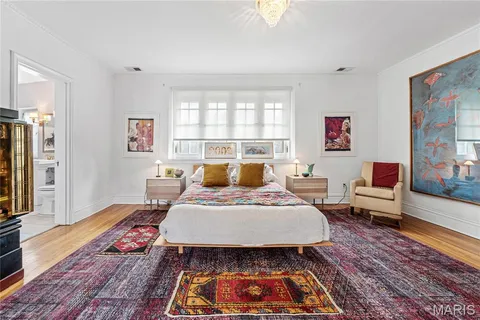 $1,000,000 | 1250 Hampton Park Drive, St. Louis, MO 63117