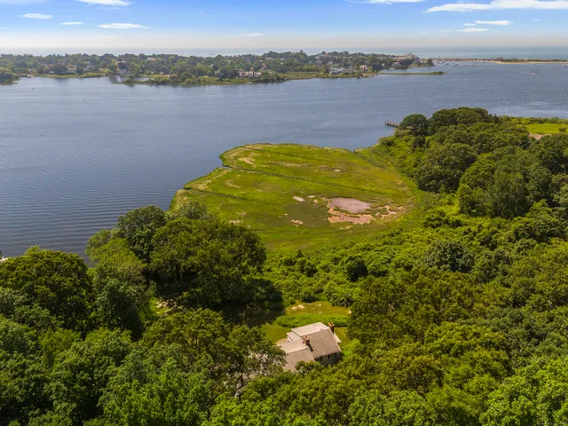 $1,999,500 | 301 Osbrook Point, Stonington, CT 06379